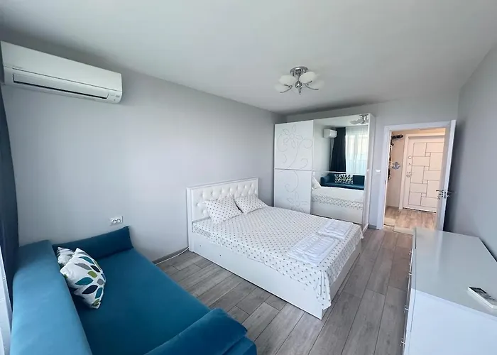 Appartamento Lazur Sea 2bd *